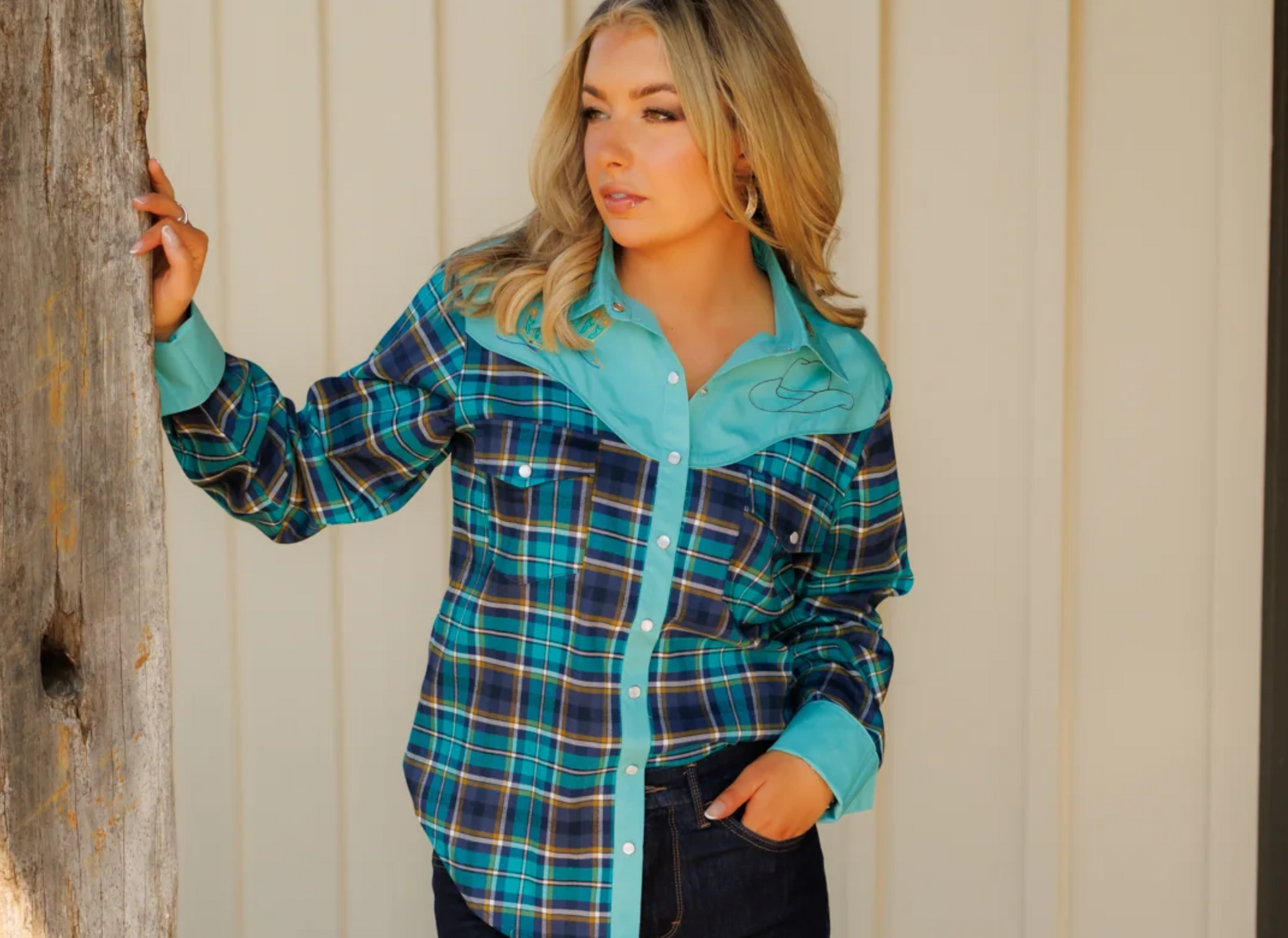 Howdy Hanny embroidered long sleeve flannel shirt with pearl snaps