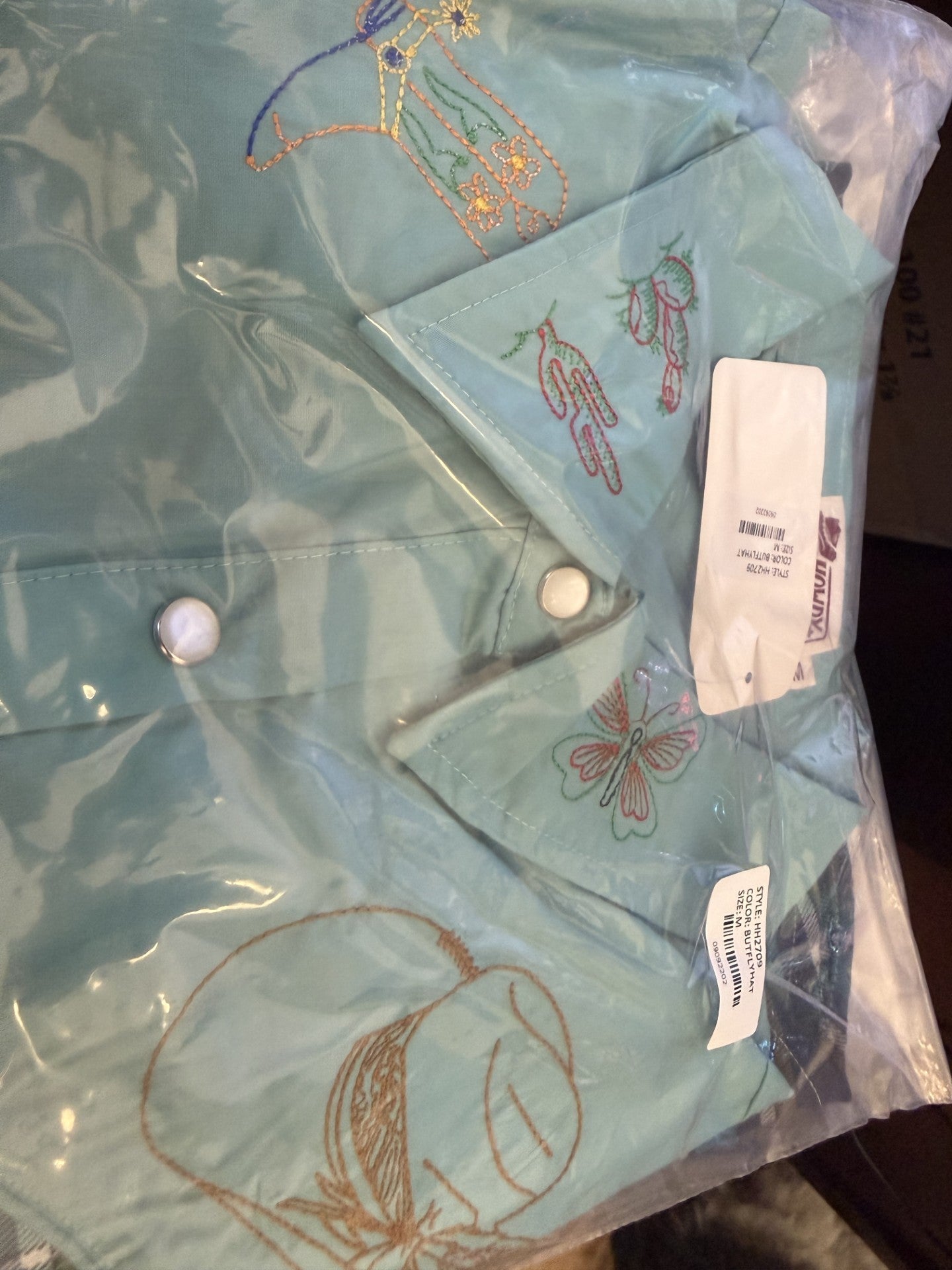 Howdy Hanny long sleeve flannel shirt with butterfly and hat embroidery
