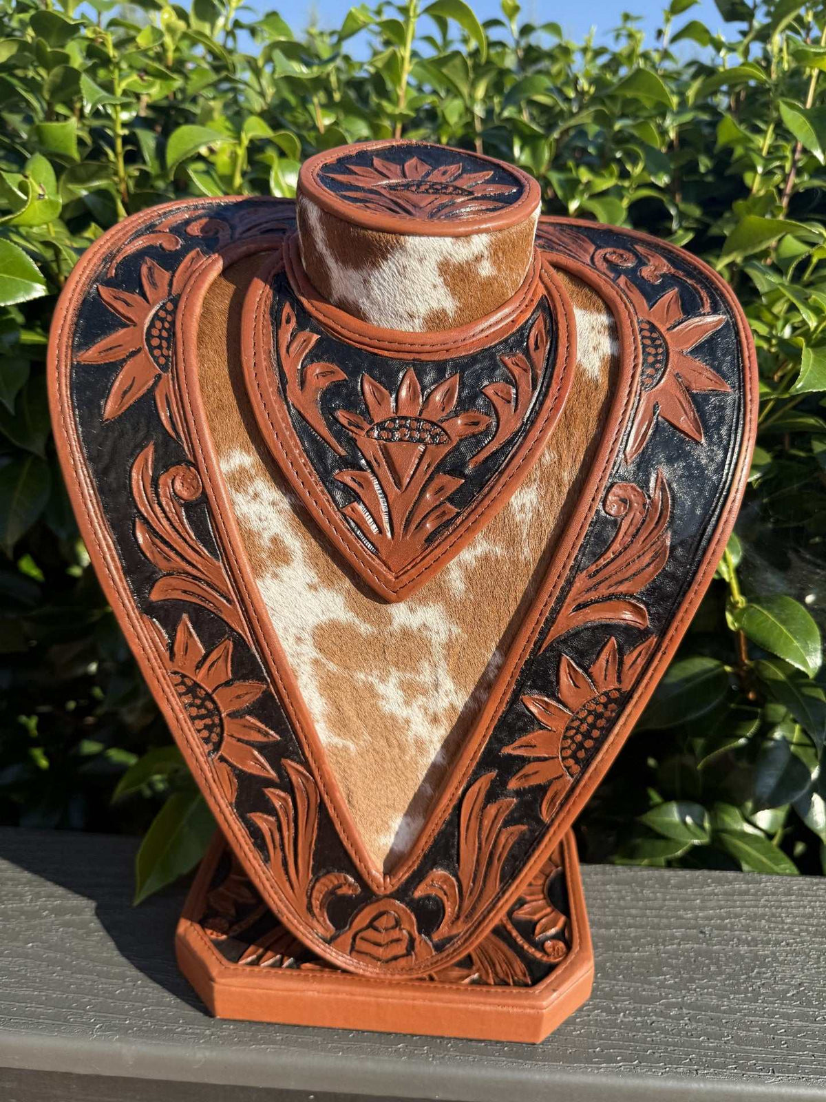 Necklace Display in Saddle Tan and Black Leather - Tooled and painted